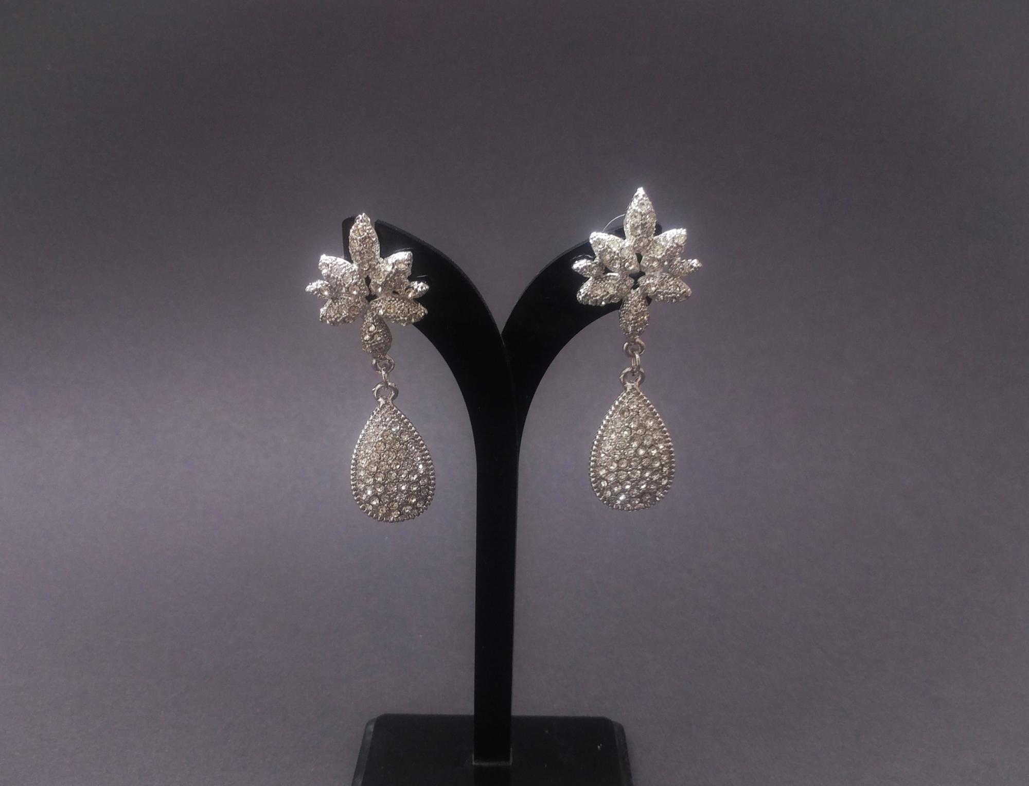 گوشواره مجلسی - M06